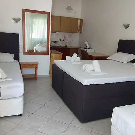 Anna Maria Hotel *